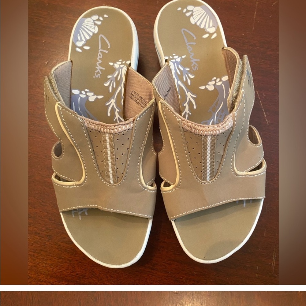 Clarks Tan Sandals with Comfort Design